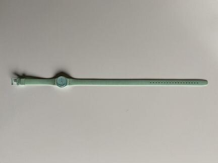 Часы swatch мятного цвета