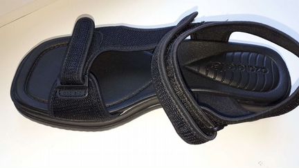 Босоножки новые 40 р-р