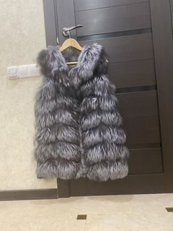 Жилет меховой из чернобурки