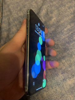 Телефон iPhone X