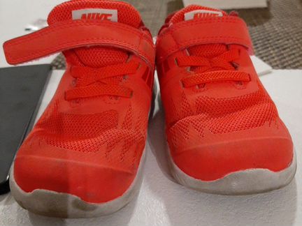 Кроссовки nike 24p