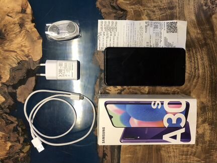 Мобильный телефон samsung