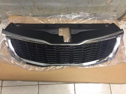 Kia Rio решётка радиатора