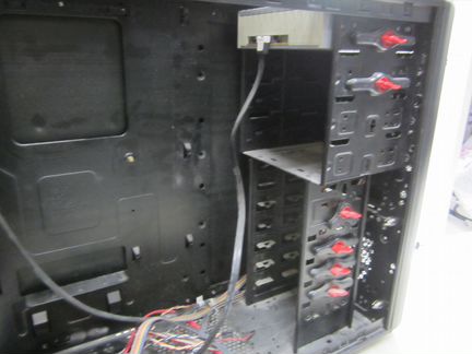 Корпус Miditower Thermaltake V4 Black с окном
