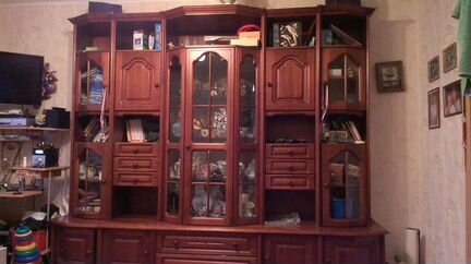 Зеленоград. Мебель из красного дерева. Стенка