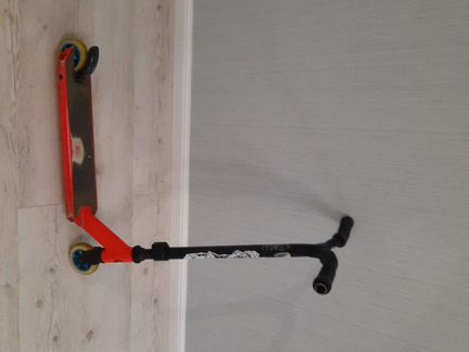 Трюковой самокат oxelo