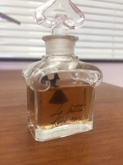 Духи La petite robe noire Guerlain