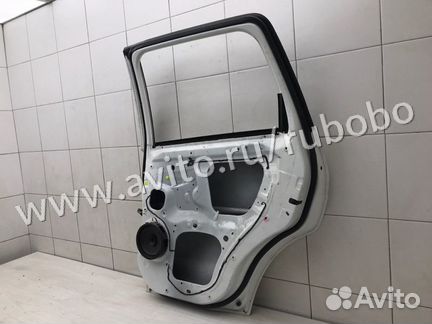 Дверь задняя правая Peugeot 4007 4B12 2012