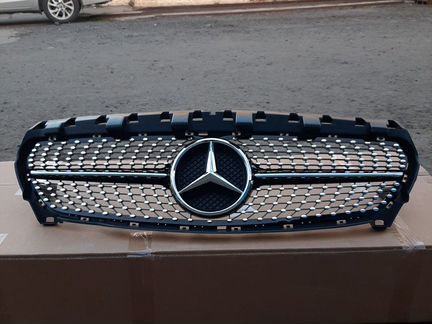 Решетка Радиатора для Mercedes 117 CLA Diamond AMG