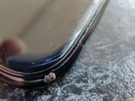 Телефон iPhone 7 256gb + airpods