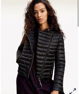 Куртка новая tommy hilfiger