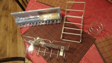 Полка для приборов и ножей