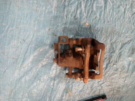 Супорт тормозной задний на хундай солярис