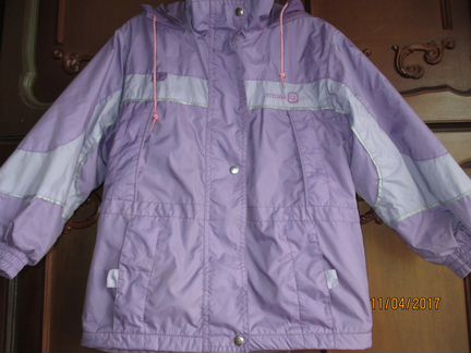Легкая куртка на флисовой подкладке 122 р