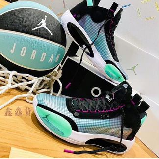 Кроссовки Nike Air Jordan 34