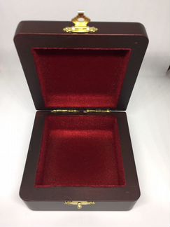 Коробки для украшений