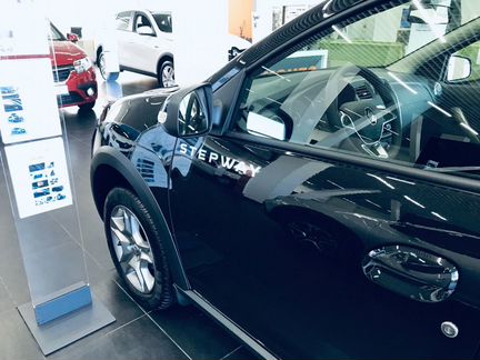 Renault Logan Stepway 1.6 МТ, 2020