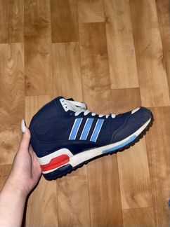 Зимние кроссовки adidas женские