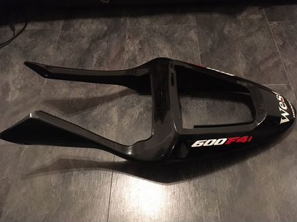 Хвостовой пластик Honda cbr600 f4i