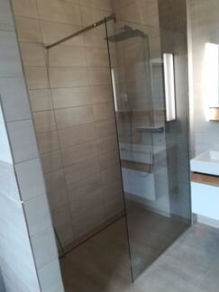 Душевая кабина