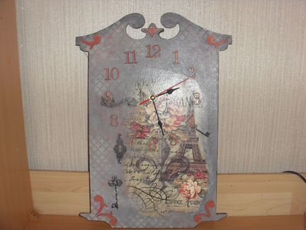 Часы в технике декупаж