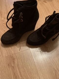 Prada ботинки женские