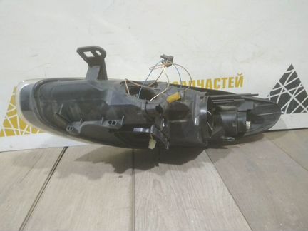 Фара ксенон правая Рено Флюенс Fluence до рестайл