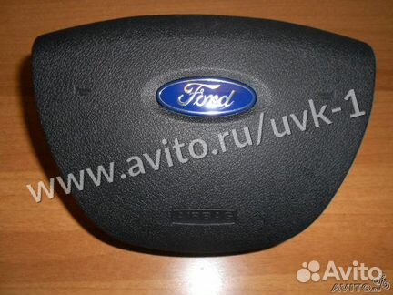 Крышка подушки безопасности водителя Ford Focus II