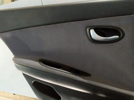 Обшивка задняя левая Nissan Primera P12