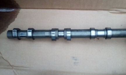 Распредвал впускной om642 Mercedes ML w164 3.0 D