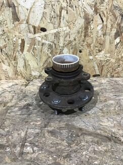 Ступица задняя левая Hyundai Ix 35 G4KD 2013