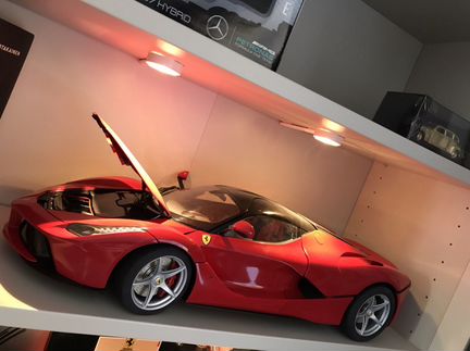 Сборная модель laferrari