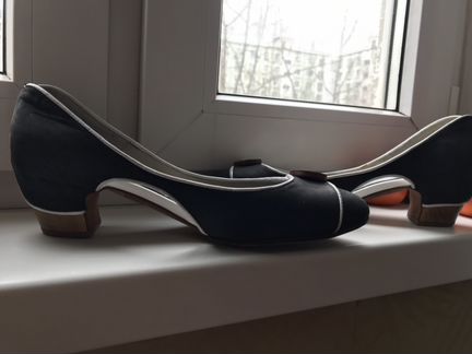 Туфли 36 размер. Фирмы Ras