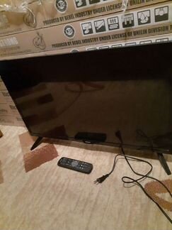 Телевизор Philips 32PHS4012/12