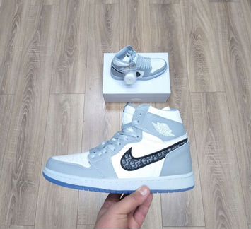 Кроссовки Nike Air Dior