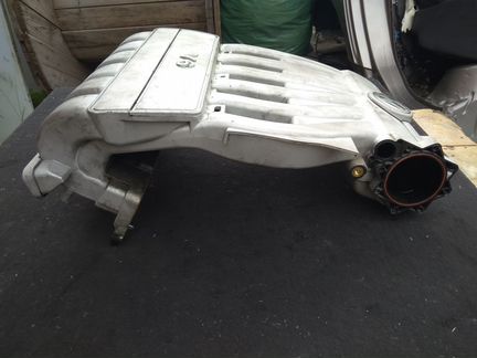 Впускной коллектор VW Passat B6 3.6 FSI