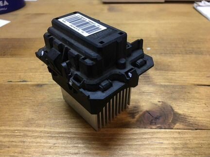 Резистор Citroen C4