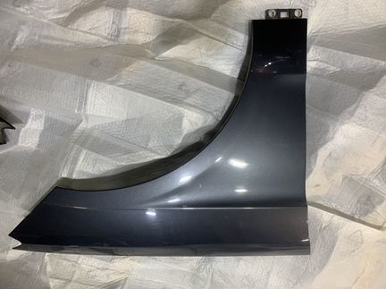 Крыло правое ml166 A1668802600