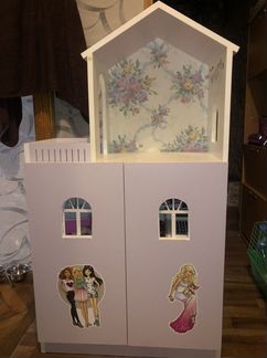 Домик кукольный