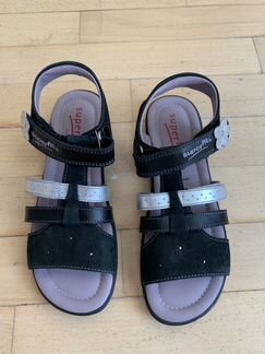 Босоножки SuperFit для девочки (р. 33)