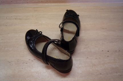 Туфли лаковые черные Kotofey, р. 29