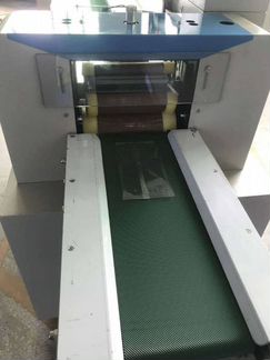 Автоматическое оборудование для упаковки масок