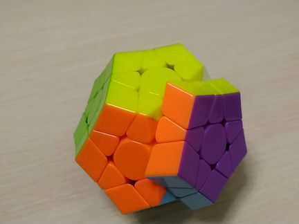 Qiyi mofange megaminx Galaxy v2m