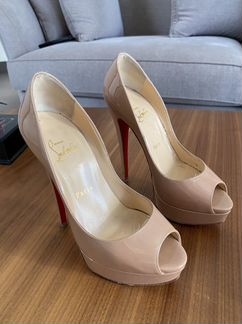 Christian louboutin лодочки бежевые