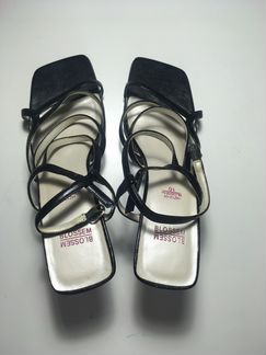 Босоножки Blossem