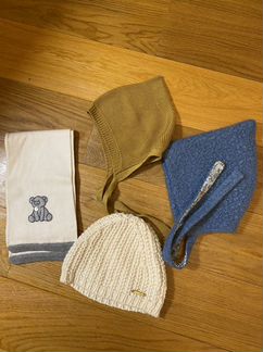Набор шапочек 0-1 год и шарф