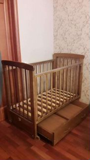 Детская кроватка