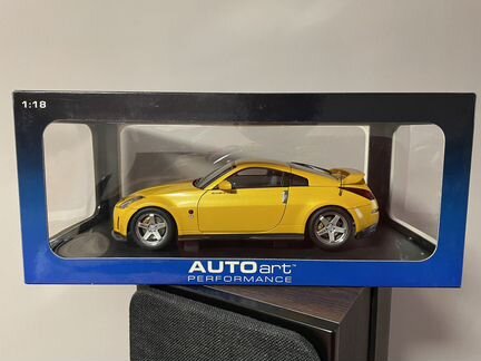 Autoart 1/18: Nissan Fairlady Z / 350z Nismo