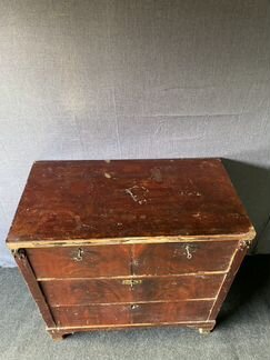 Антикварный комод