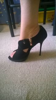 Туфли на шпильке